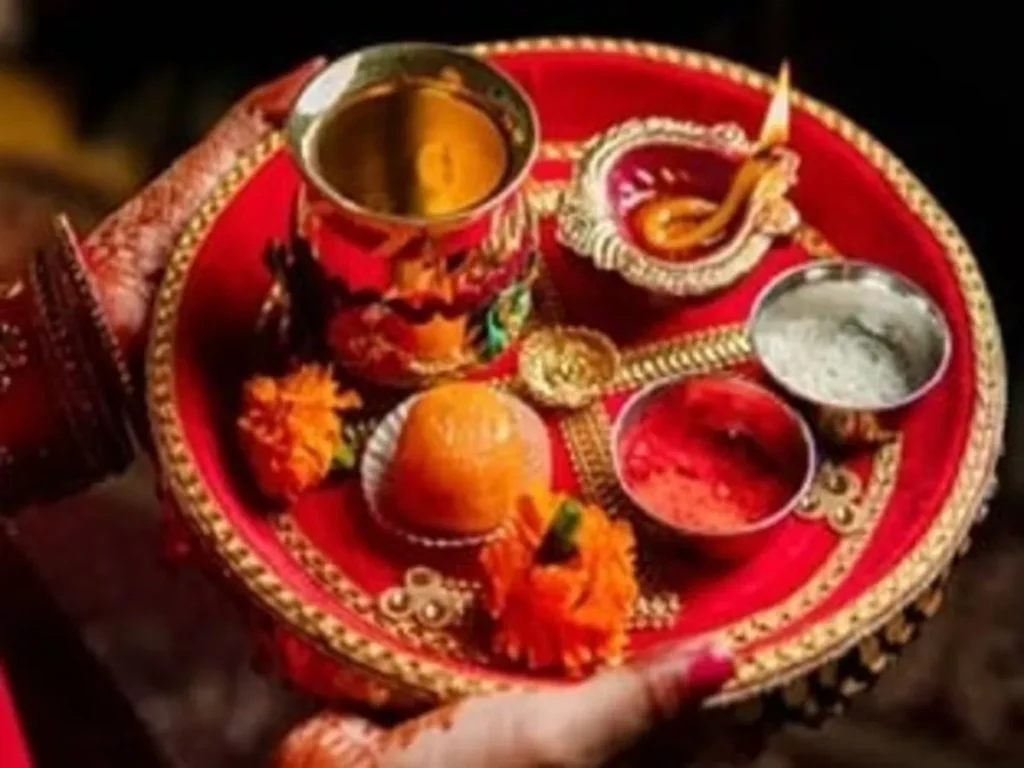 Karwachauth Vrat Kaise Rakhein